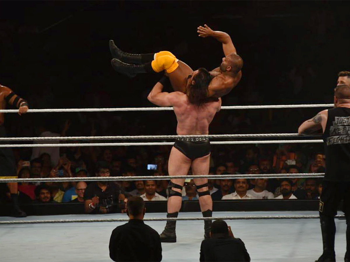 WWE_20matches_20to_20be_20held_20in_20Hyderabad-16.jpg 13