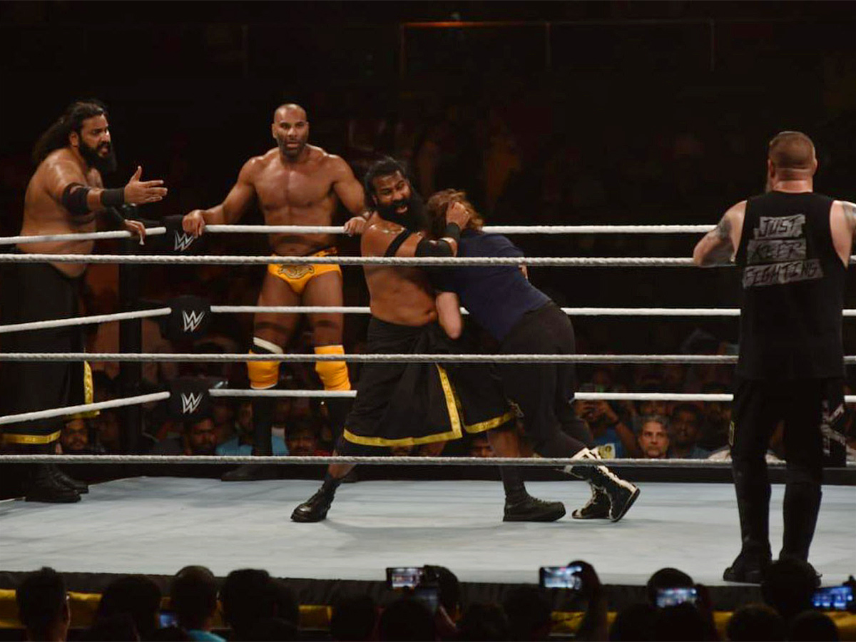 WWE_20matches_20to_20be_20held_20in_20Hyderabad-17.jpg 14