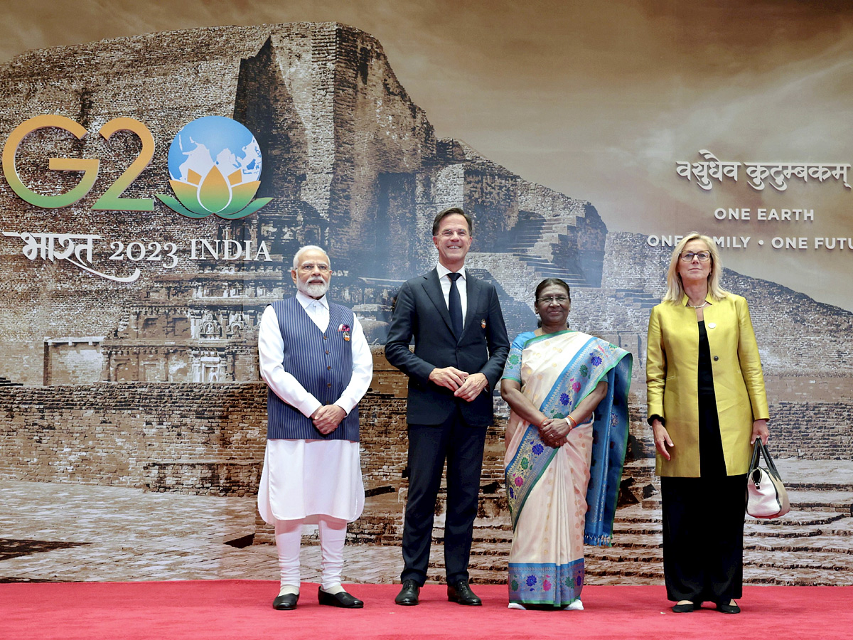 PM_20Modi_20receives_20world_20leaders_20at_20Bharat_20Mandapam_20Photos_5.jpg 6