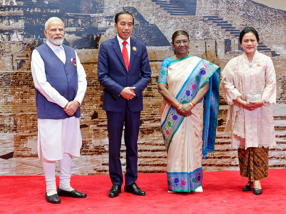 PM_20Modi_20receives_20world_20leaders_20at_20Bharat_20Mandapam_20Photos_9.jpg 9
