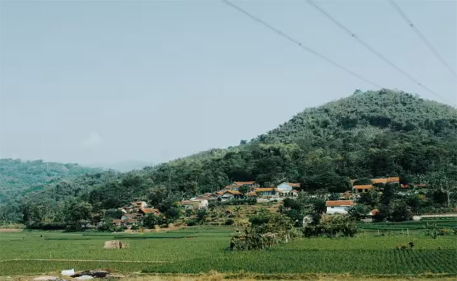 village.jpg