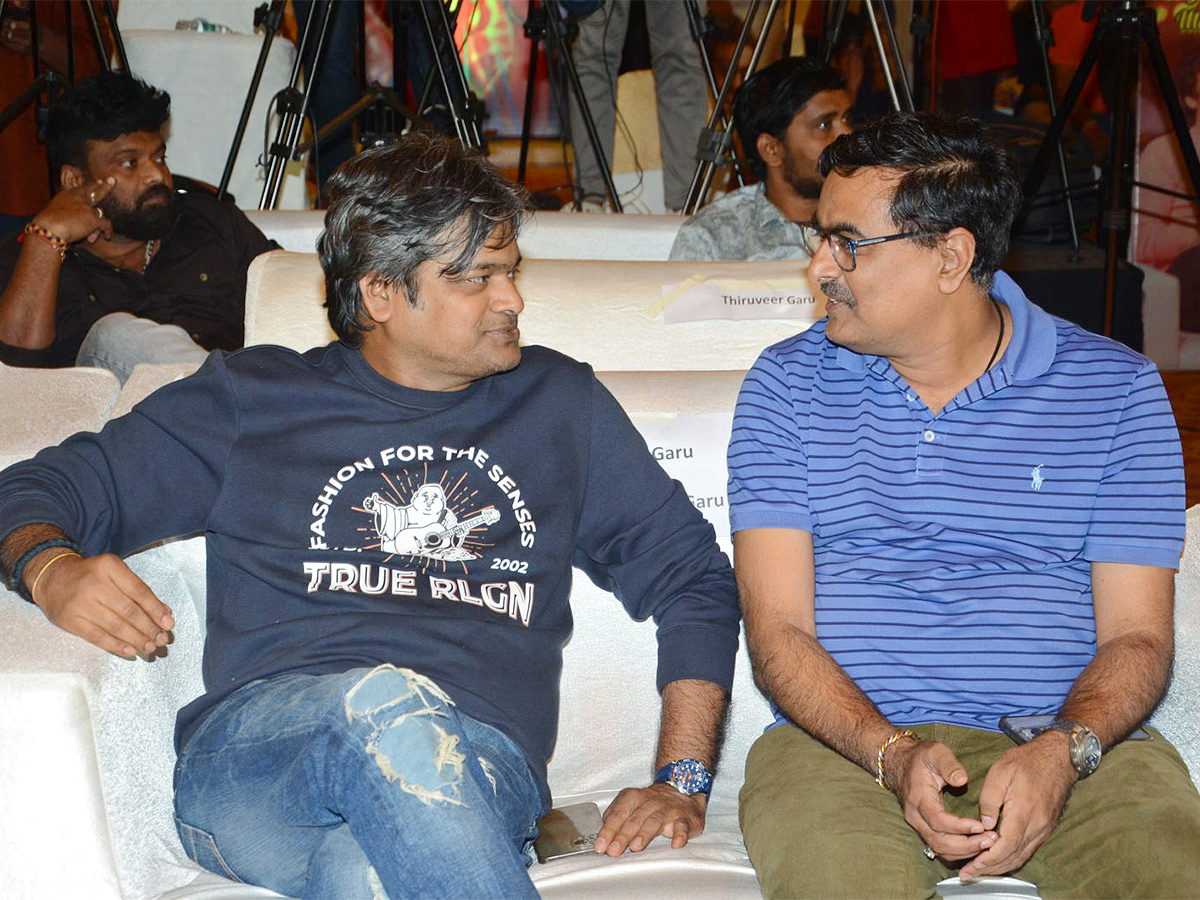 Changure_20Bangaru_20Raja_20Pre_20Release_20Event_20Photos-26.jpg 26