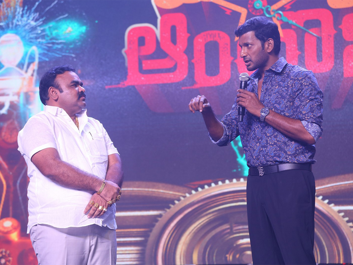 Vishal_20Mark_20Antony_20Pre_20Release_20Event_20Photos-25.jpg 15