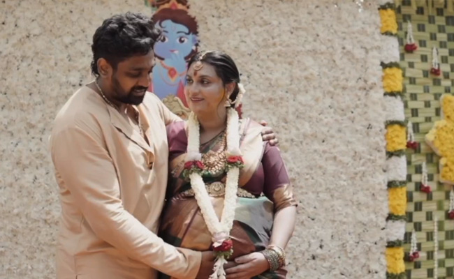 Dhruva_20Sarja_20Wife_20Baby_20Shower_20Photos_11.jpg 12