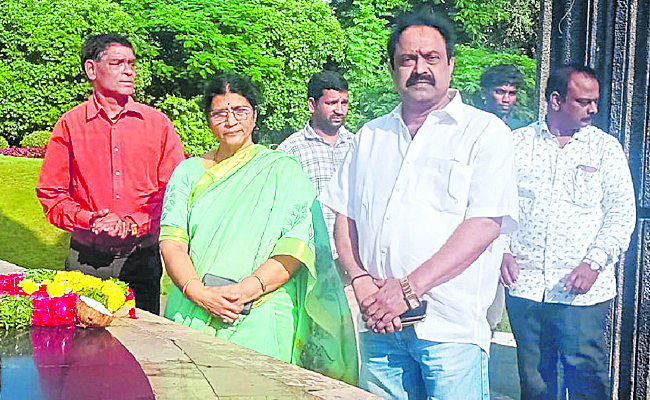lakshiparvathi_20copy.jpg