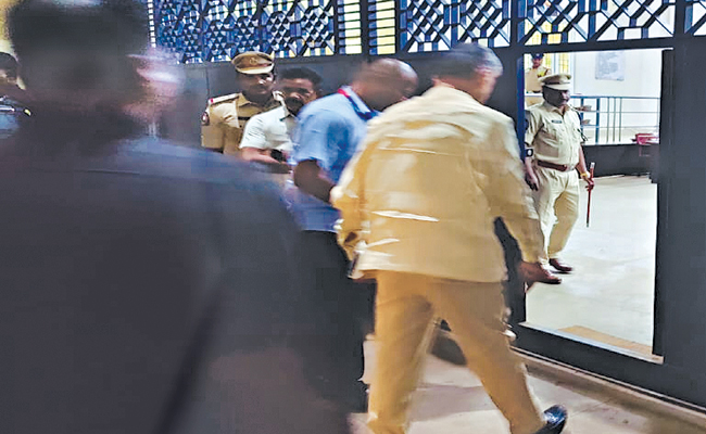 CBN-JAIL.jpg