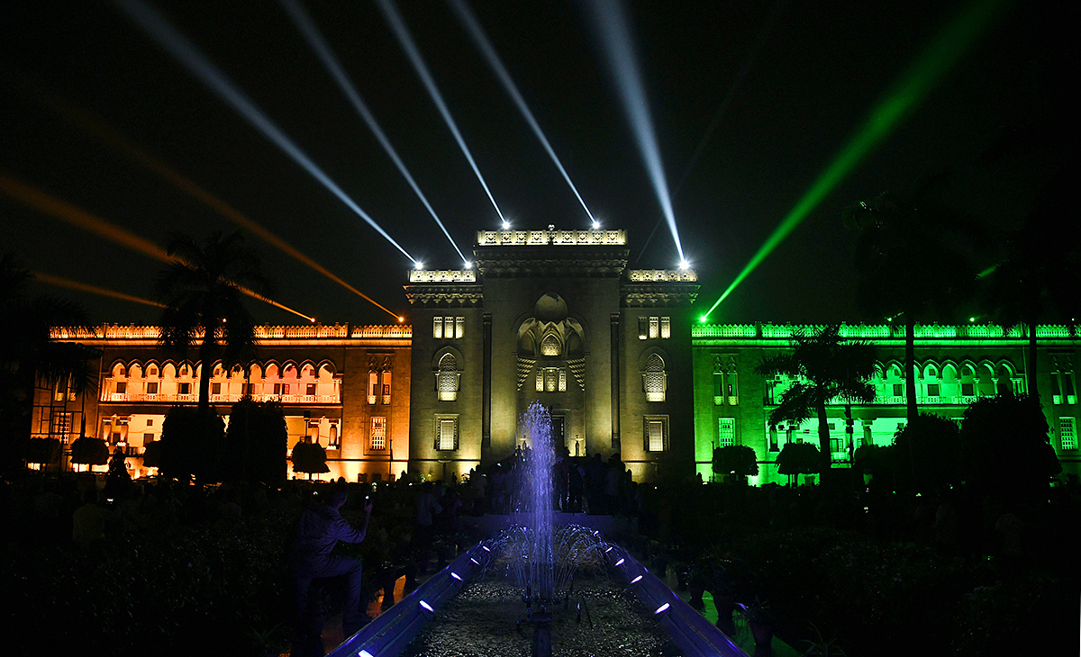 Dynamic_20Lighting_20Show_20at_20Osmania_20University_20Photos-17.jpg 17