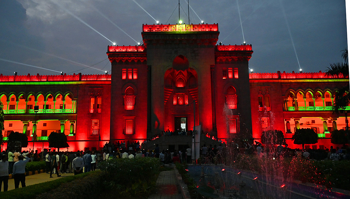 Dynamic_20Lighting_20Show_20at_20Osmania_20University_20Photos-8.jpg 8