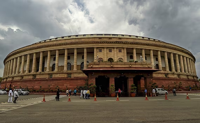 parlament_IMG.jpg
