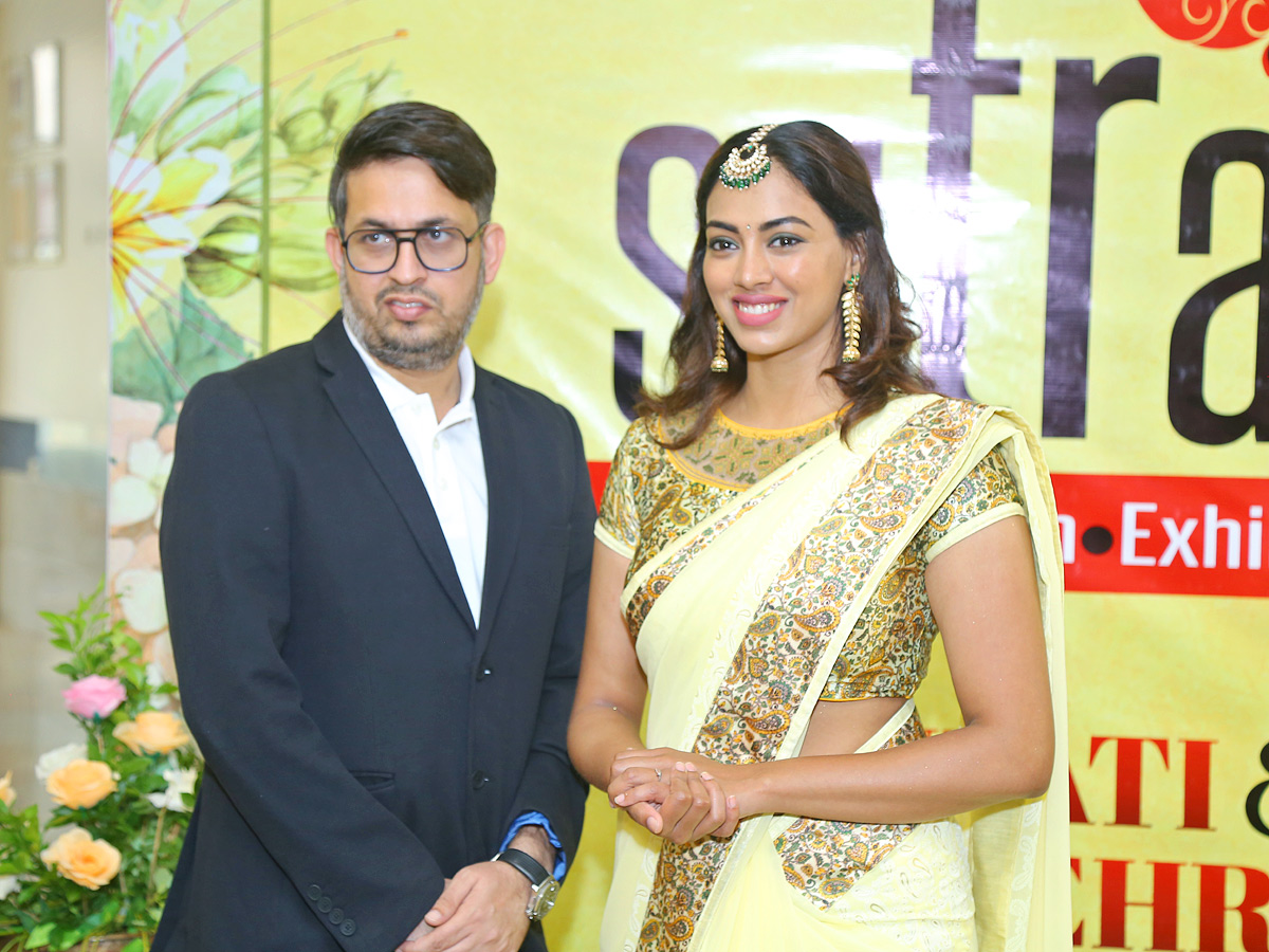 Sutraa_20Indian_20Fashion_20Exhibition_20At_20Hyderabad_4.jpg 5