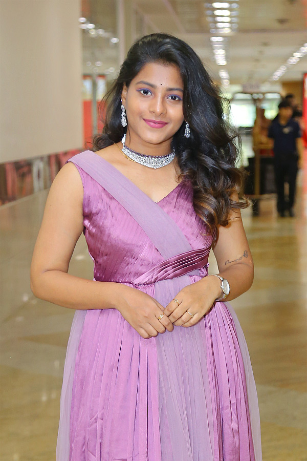 Sutraa_20Indian_20Fashion_20Exhibition_20At_20Hyderabad_7.jpg 8