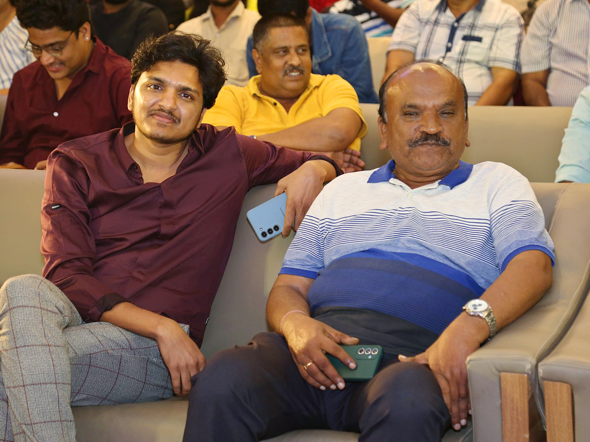 Miss_20Shetty_20Mr_20Polishetty_20Movie_20Successmeet_20Photos_11.jpg 11