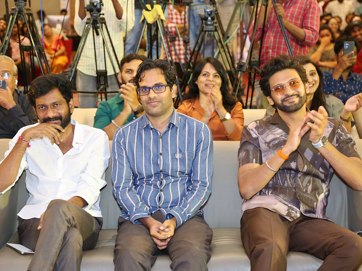 Miss_20Shetty_20Mr_20Polishetty_20Movie_20Successmeet_20Photos_4.jpg 4