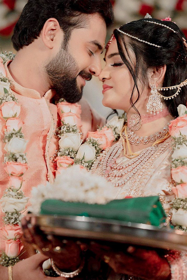 Rahul_20Ramachandran_20Aswathy_20marriage_20Photos_3.jpg 4