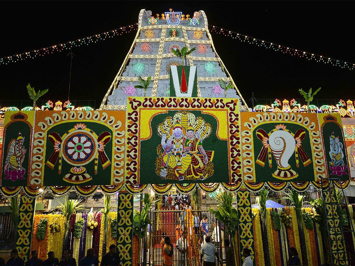 Brahmotsavaalu_202023_20In_20Tirumala_20Photos-17.jpg 16