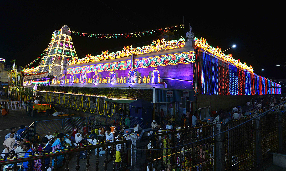 Brahmotsavaalu_202023_20In_20Tirumala_20Photos-21.jpg 19