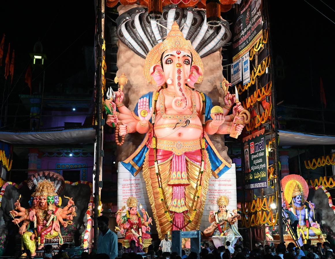 Khairatabad_20Ganesh_202023-3.jpg 3