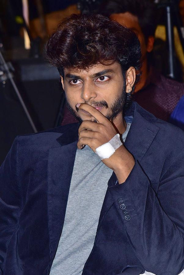 Youtuber_20Harsha_20Sai_20to_20make_20debut_20with_20Mega_20Movie_20-7.jpg 7