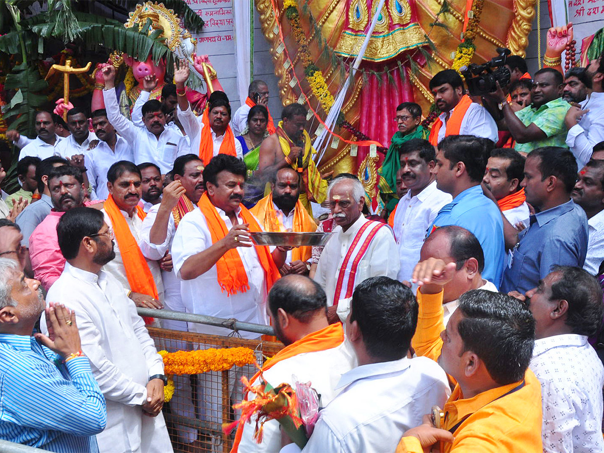 Khairatabad_20Maha_20Ganapathi_202023_20Photos-3.jpg 3