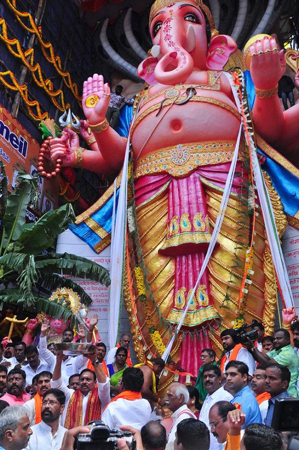 Khairatabad_20Maha_20Ganapathi_202023_20Photos-33.jpg 33