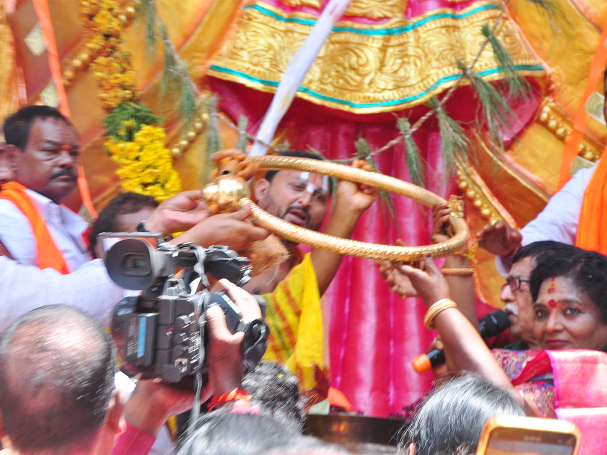 Khairatabad_20Maha_20Ganapathi_202023_20Photos-4.jpg 4
