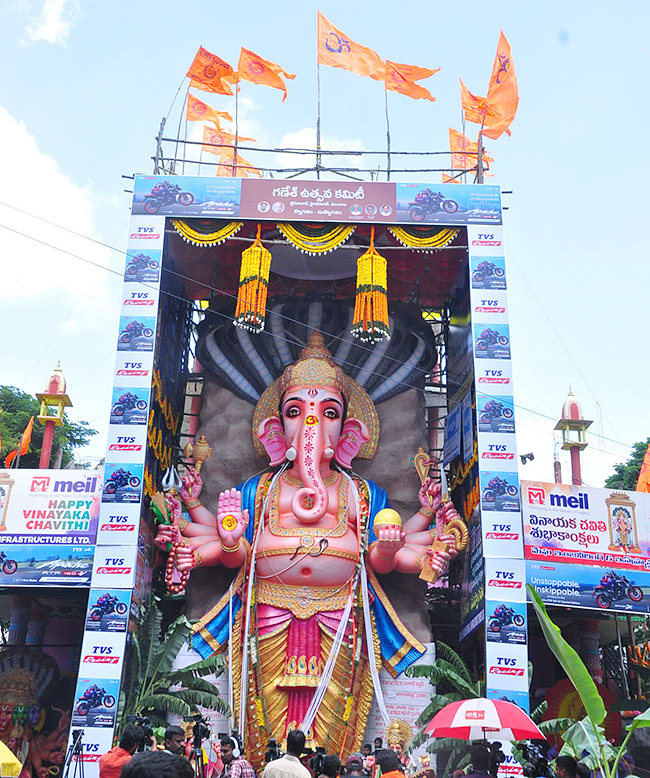 Khairatabad_20Maha_20Ganapathi_202023_20Photos-7.jpg 7