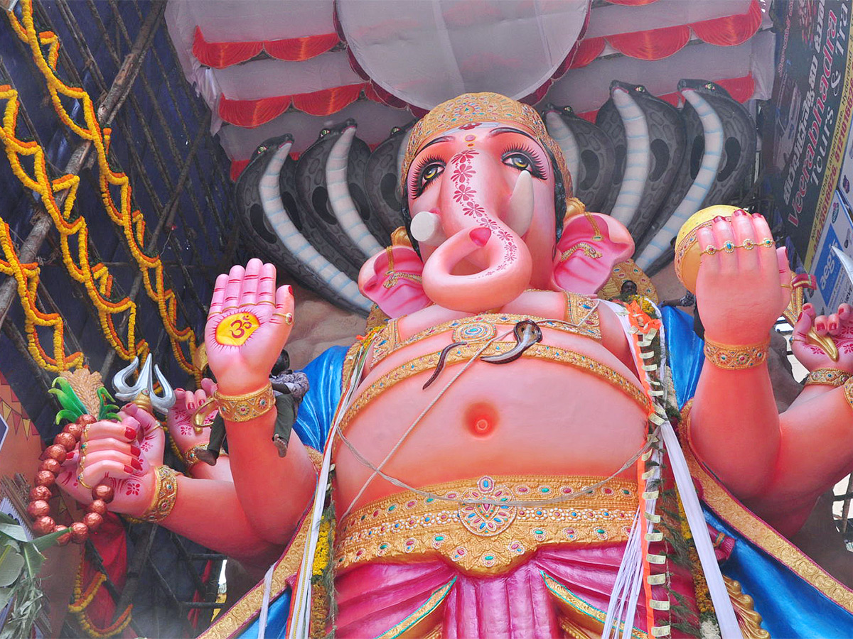 Khairatabad_20Maha_20Ganapathi_202023_20Photos-9.jpg 9
