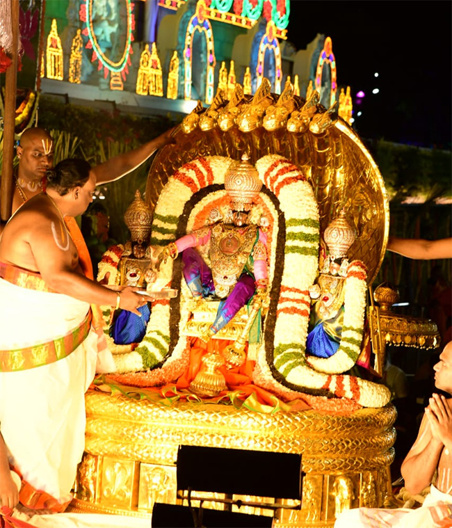 Tirumala_20Brahmotsavam_202023_20Photos-3.jpg 3