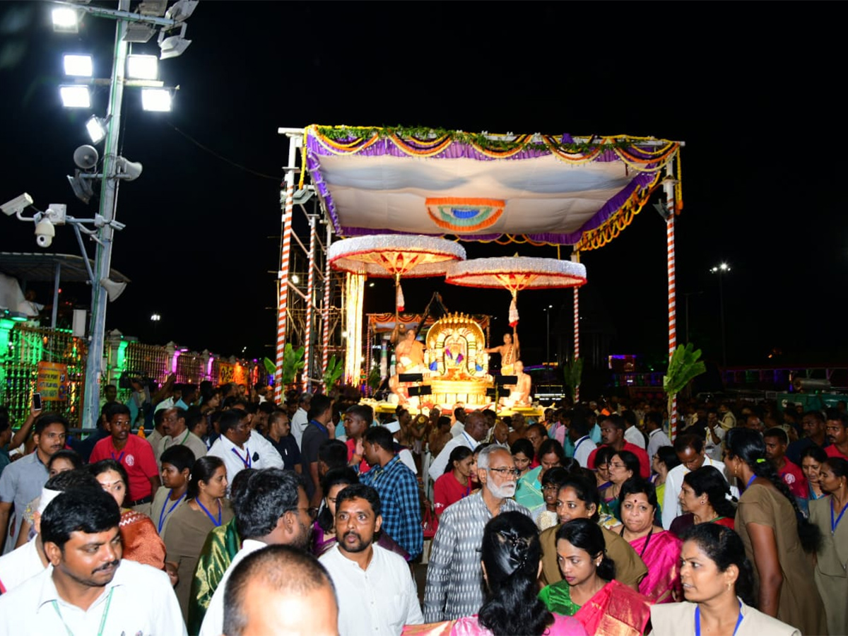 Tirumala_20Brahmotsavam_202023_20Photos-6.jpg 6