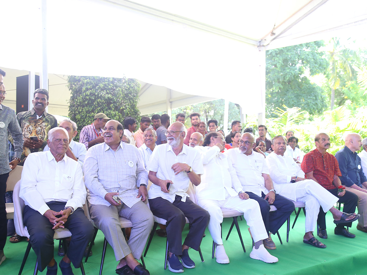 ANR_20100th_20Birth_20Anniversary_20Celebrations_20Live_20Photos-22.jpg 21