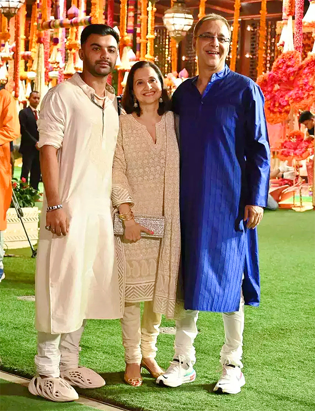 Ambani_20Ganesh_20Chaturthi_202023_20Photos-25.jpg 25