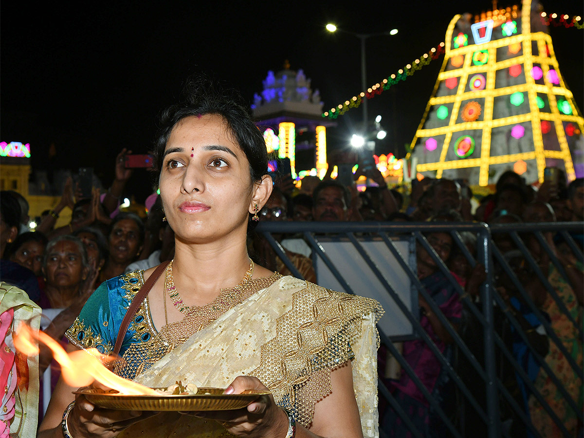 Brahmotsavam_202023_20Celebrations_20In_20Tirumala-8.jpg 7