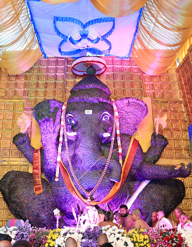Variety_20Ganapathi_20Idols_202023_20Photos-13.jpg 13