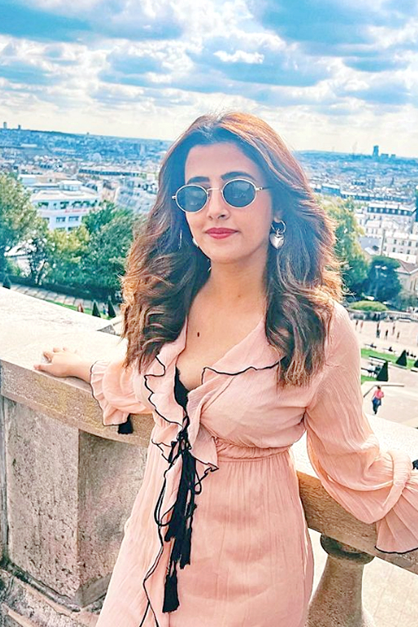 Nupur-Sanon-12.jpg 13