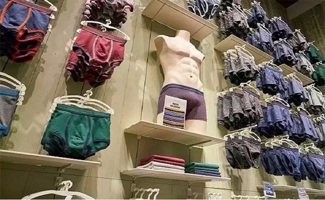 mens-under-weare.jpg