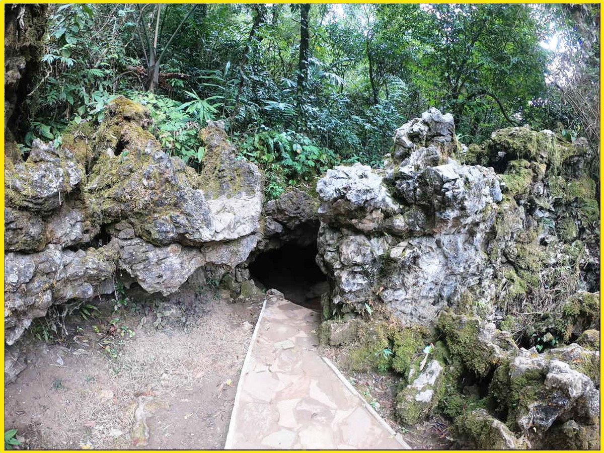 4._20Mawsmai-Caves_Meghalaya.jpg 8