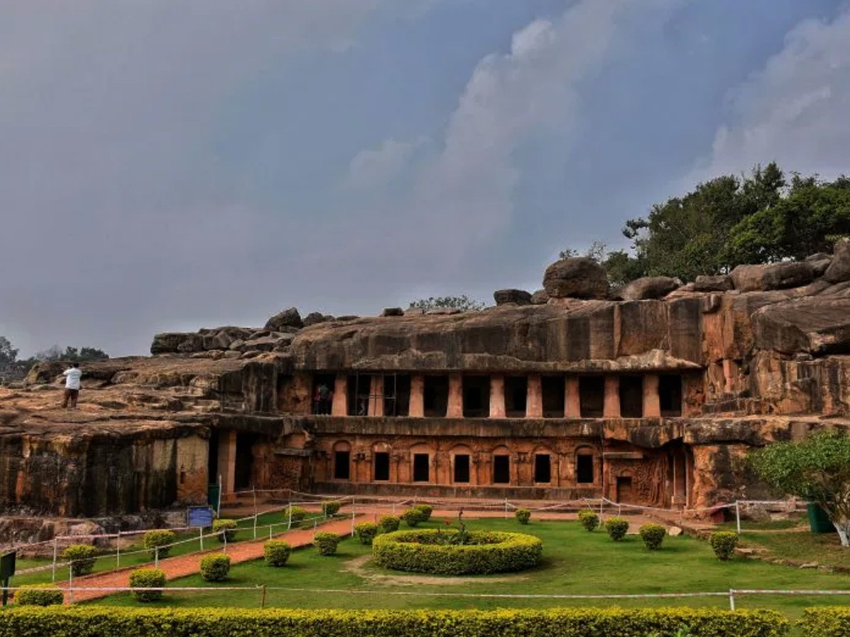 6._20Udayagiri--Khandagiri-Caves_Odisha.jpg 12