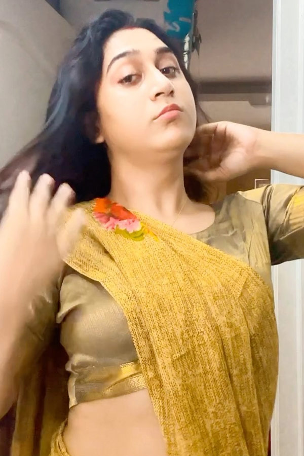 Transgender_20actress_20anjali_20ameer_20latest_20Photos_4.jpg 5