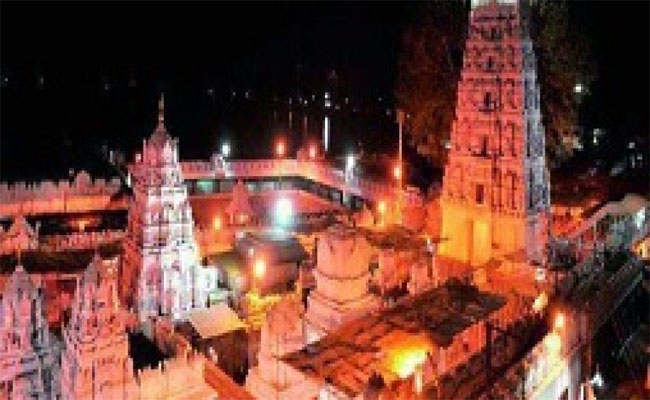Vemulawada_20rajanna_20Temple.jpg