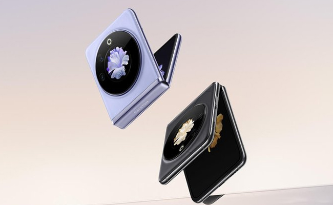 Tecno_20Phantom_20V_20Flip_205G.jpg