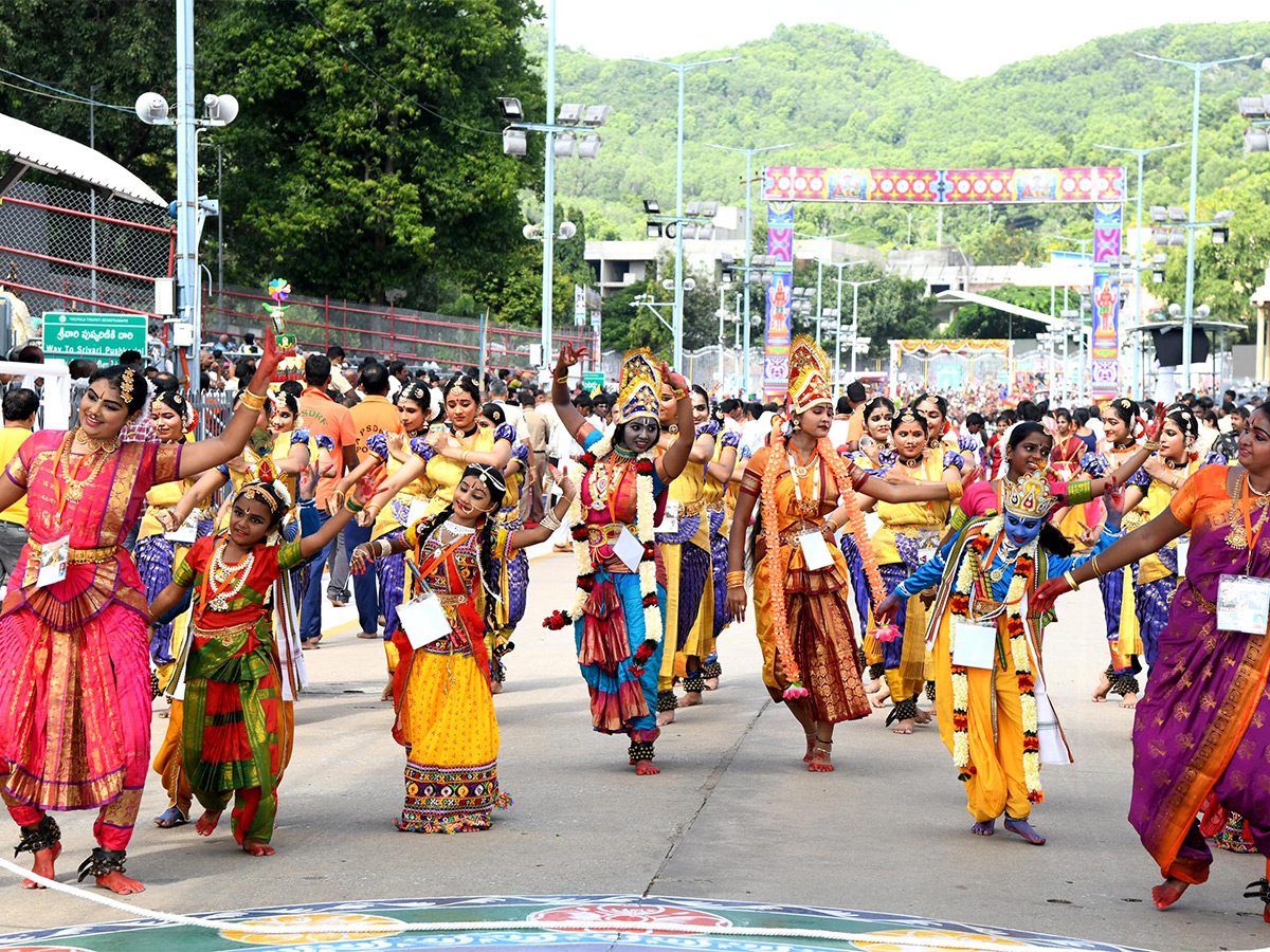 Tirumala_20Brahmotsavam_202023_20Photos-16.jpg 15