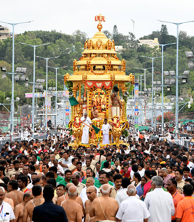 Tirumala_20Brahmotsavam_202023_20Photos-3_0.jpg 3