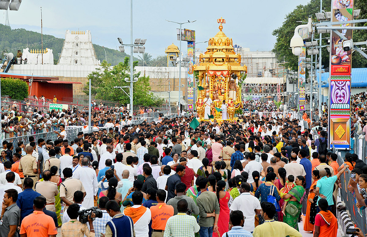 Tirumala_20Brahmotsavam_202023_20Photos-4_0.jpg 4