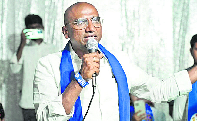 praveen.jpg
