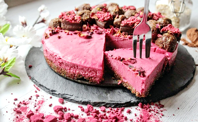 Beetroot-Cheese-Cake.jpg