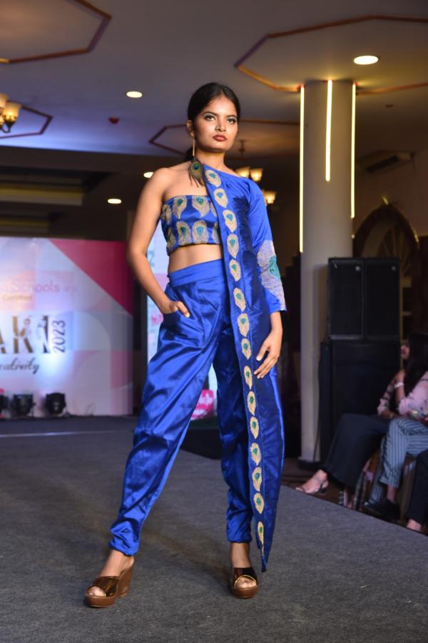 IFS-International-Fashion-Show-18.jpeg 19