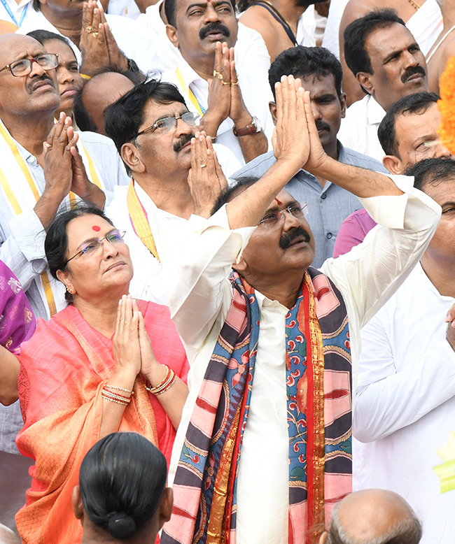Tirumala_20Brahmotsavam_202023_20Photos-18.jpg 16