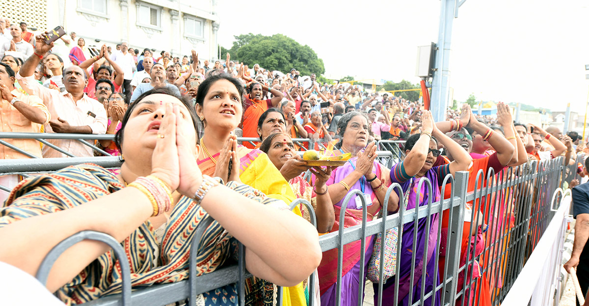 Tirumala_20Brahmotsavam_202023_20Photos-20.jpg 18