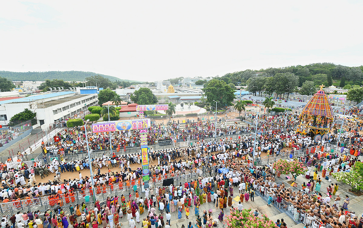 Tirumala_20Brahmotsavam_202023_20Photos-25.jpg 23