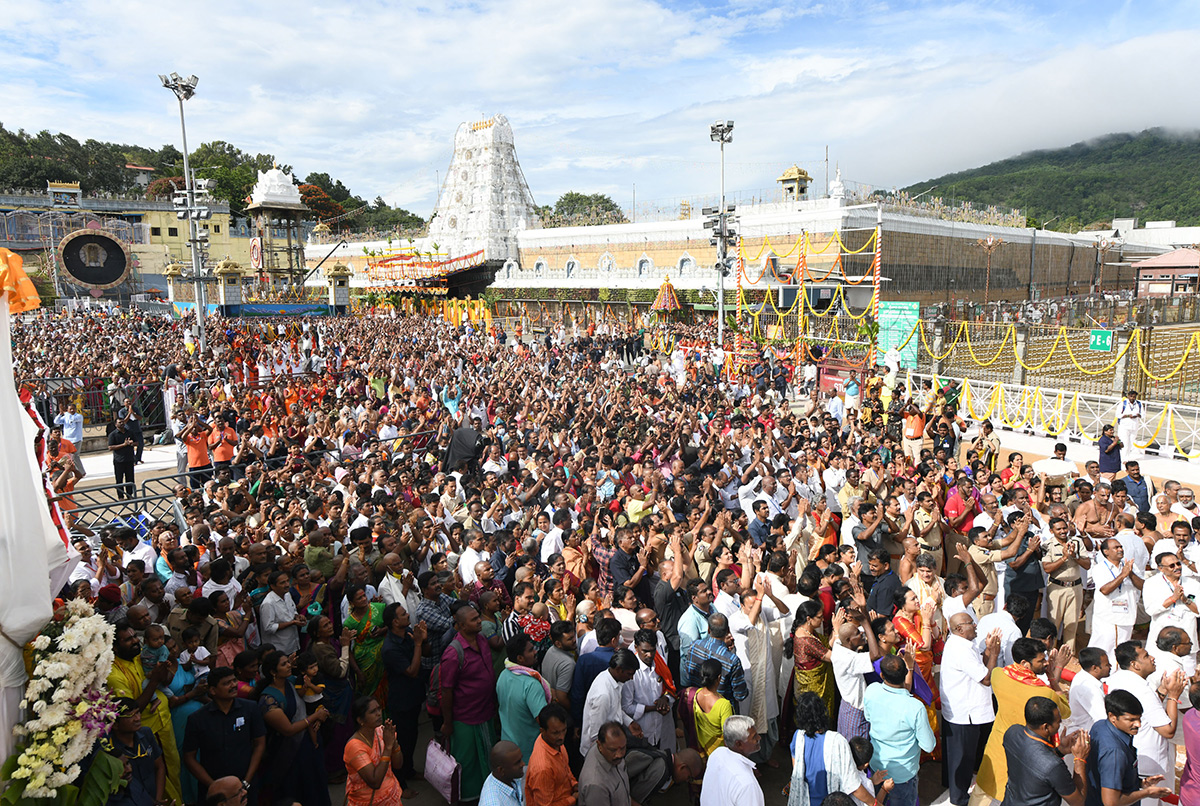 Tirumala_20Brahmotsavam_202023_20Photos-26.jpg 24